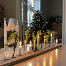 Ladda upp bild till gallerivisning, Set LEVEL F, System LEVEL, Betong, bordsdekoration, Smart Form Sweden, Robert Bengtsson, betong, bordsdekoration, cylindervaser, kronljushållare