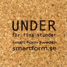 Ladda upp bild till gallerivisning, UNDER för fina stunder, sittunderlag, underlägg, Smart Form Sweden, Robert Bengtsson, kork, presskork, hållbart , förnybart material, taktil, svensk design, svenskt hantverk, handgjort