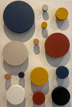 Ladda upp bild till gallerivisning, K prick, Smart Form Sweden, Robert Bengtsson, karaktär, känsla, kork, eK, kulör, kalk, cirKulär, hängare, väggdekor, ljudabsorbent, väggknopp, dörrknopp, vägginstallation, Neurodesign, taktila material, inredningsdetalj, rockhängare, förvaring