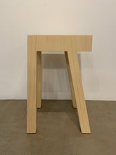 Ladda upp bild till gallerivisning, KVADRAT pall / stool