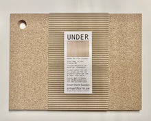 Ladda upp bild till gallerivisning, UNDER, Smart Form Sweden, Robert Bengtsson, bricka, underlägg, grytunderlägg, display, exponering, arbetsbräda, bordsdekoration, kork, presskork, exponering