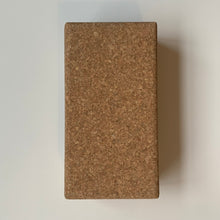 Ladda upp bild till gallerivisning, Yogaband & Yogablock, Smart Form Sweden, Robert Bengtsson, Yoga, Yogablock, Yogaband, Yogarem, korkblock, kork, vegetabiliskt garvat, läderrem, läder, life style, Smart Form Hälsa