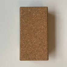 Ladda upp bild till gallerivisning, Yogablock, Smart Form Sweden, Robert Bengtsson, Yoga, korkblock, kork, life style, Smart Form Hälsa