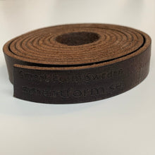 Ladda upp bild till gallerivisning, Yogaband, Smart Form Sweden, Robert Bengtsson, Yoga, Yogarem, vegetabiliskt garvat, läderrem, läder, life style, Smart Form Hälsa