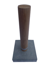 Ladda upp bild till gallerivisning, Smart Form Sweden, Robert Bengtsson, Betong, Ek, Snörhållare Garnhållare, hampa