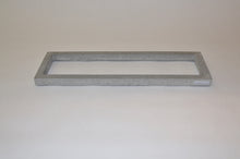 Ladda upp bild till gallerivisning, LEVEL E