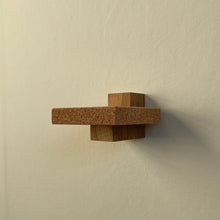 Ladda upp bild till gallerivisning, Embrace konsolsystem, Smart Form Sweden, Robert Bengtsson, konsolhylla, svensk ek, kork