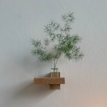 Ladda upp bild till gallerivisning, Embrace konsolsystem, Smart Form Sweden, Robert Bengtsson, konsolhylla, svensk ek, kork