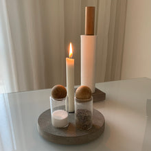 Ladda upp bild till gallerivisning, KONCEPT LEVEL, Smart Form Sweden, Betong, bordsdekoration, hantverk, svensk design, exponering, rullhållare, köksinspiration, köksinspo