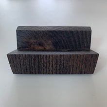 Ladda upp bild till gallerivisning, 30 (M) svartlaserad svensk ek