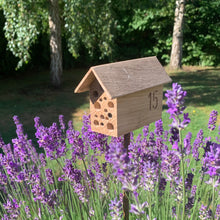 Ladda upp bild till gallerivisning, INSEKTSHYTTEN, Smart Form Sweden, Robert Bengtsson, Svensk ek, svenskt hantverk, svensk design,biologisk mångfald, insektshotell, insekt