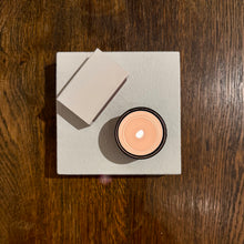Ladda upp bild till gallerivisning, Set LEVEL M målad med kalkfärg, Smart Form Sweden, Robert Bengtsson, Svensk Design, Svensk hantverk, kork, kalkfärg, karaktär, kulör, kork, VÅGES, ljushållare, ljusstake
